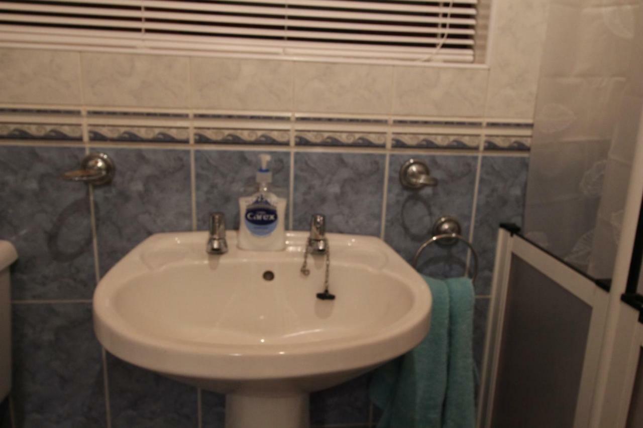 Villa Wayside Tandragee Esterno foto
